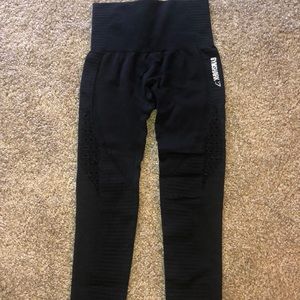 Small gymshark leggings